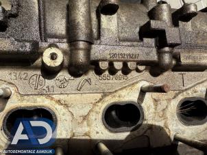 Gebruikte Cilinderkop Opel Insignia 2.0 CDTI 16V 130 Ecotec Prijs € 299,99 Margeregeling aangeboden door Autodemontage Aandijk