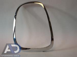 Gebruikte Sierstrip Mini Mini (F56) 1.5 12V Cooper Prijs € 24,99 Margeregeling aangeboden door Autodemontage Aandijk