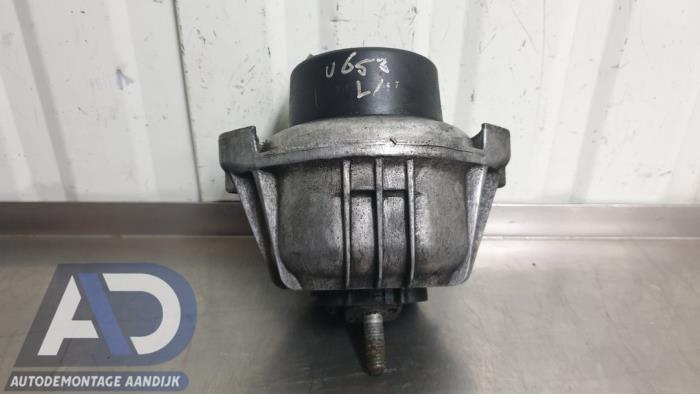 Gebruikte Motorrubber BMW 3 serie Touring (E91) 330Xd 24V Prijs € 14,99 Margeregeling aangeboden door Autodemontage Aandijk