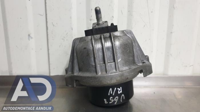 Gebruikte Motorrubber BMW 3 serie Touring (E91) 330Xd 24V Prijs € 14,99 Margeregeling aangeboden door Autodemontage Aandijk