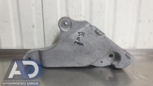 Gebruikte Motorrubber Opel Karl 1.0 12V Prijs € 24,99 Margeregeling aangeboden door Autodemontage Aandijk