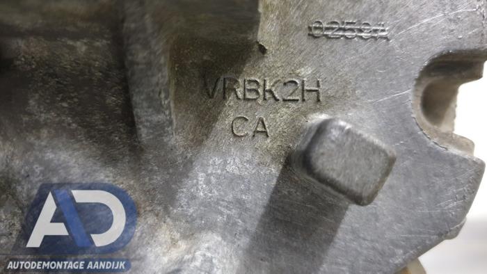 Aircopomp van een Ford Transit Custom 2.2 TDCi 16V 2015