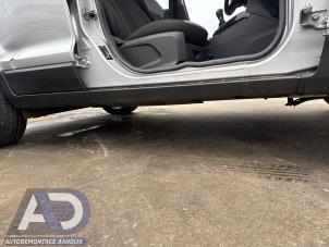 Gebruikte Zijskirt rechts Ford EcoSport (JK8) 1.0 EcoBoost 12V 125 Prijs € 74,99 Margeregeling aangeboden door Autodemontage Aandijk