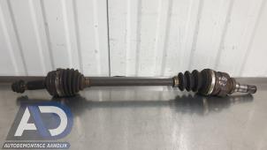 Gebruikte Homokineetas links-voor Toyota Aygo (B10) 1.0 12V VVT-i Prijs € 29,99 Margeregeling aangeboden door Autodemontage Aandijk