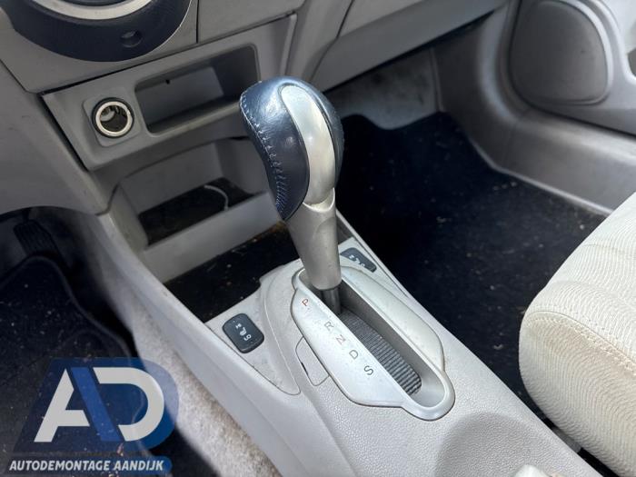 Gebruikte Selectiehendel automaat Honda Insight (ZE2) 1.3 16V VTEC Prijs € 49,99 Margeregeling aangeboden door Autodemontage Aandijk