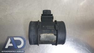 Gebruikte Luchtmassameter Suzuki SX4 (EY/GY) 1.9 DDiS Grip 4x4 Prijs € 14,99 Margeregeling aangeboden door Autodemontage Aandijk