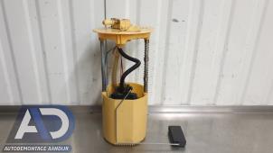 Gebruikte Tank element Pomp Suzuki SX4 (EY/GY) 1.9 DDiS Grip 4x4 Prijs € 39,99 Margeregeling aangeboden door Autodemontage Aandijk