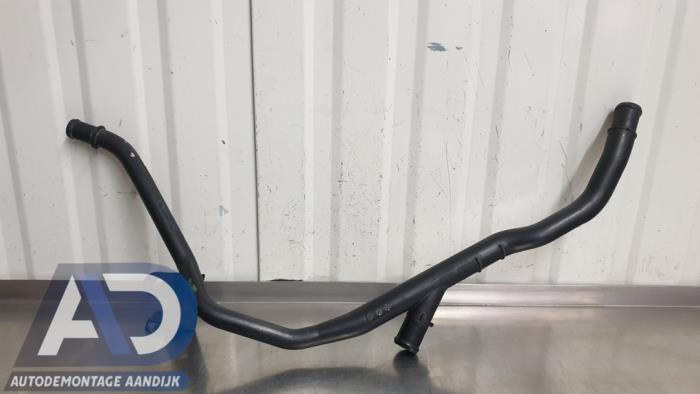 Gebruikte Waterpijp Opel Adam 1.2 16V Prijs € 19,99 Margeregeling aangeboden door Autodemontage Aandijk