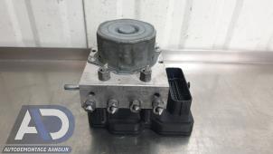 Gebruikte ABS Pomp Dacia Sandero II 1.5 dCi 85 Prijs € 99,99 Margeregeling aangeboden door Autodemontage Aandijk