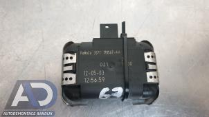 Gebruikte Sensor regen Ford Mondeo III Wagon 1.8 16V Prijs € 19,99 Margeregeling aangeboden door Autodemontage Aandijk