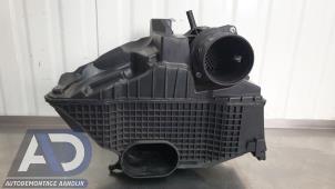 Gebruikte Luchtfilterhuis Dacia Sandero II 1.5 dCi 85 Prijs € 39,99 Margeregeling aangeboden door Autodemontage Aandijk
