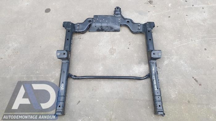 Gebruikte Subframe Ford Transit Custom 1.0 12V Ecoboost PHEV Prijs € 299,99 Margeregeling aangeboden door Autodemontage Aandijk