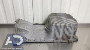 Gebruikte Carterpan Hyundai Tucson (JM) 2.0 16V CVVT 4x2 Prijs € 49,99 Margeregeling aangeboden door Autodemontage Aandijk