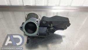 Gebruikte Luchtinlaat slang Ford Transit Custom 1.0 12V Ecoboost PHEV Prijs € 24,99 Margeregeling aangeboden door Autodemontage Aandijk