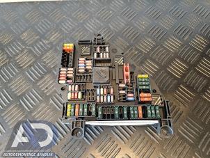 Gebruikte Zekeringkast BMW 5 serie Touring (F11) 535d 24V Prijs € 74,99 Margeregeling aangeboden door Autodemontage Aandijk