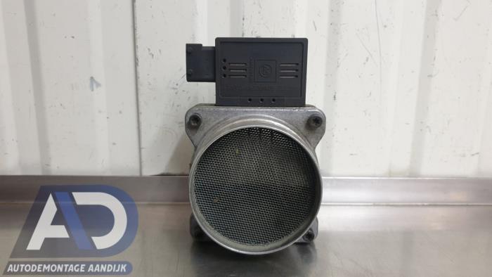 Gebruikte Luchtmassameter Saab 9-5 Estate (YS3E) 2.3t 16V Prijs € 24,99 Margeregeling aangeboden door Autodemontage Aandijk