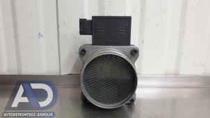 Gebruikte Luchtmassameter Saab 9-5 Estate (YS3E) 2.3t 16V Prijs € 24,99 Margeregeling aangeboden door Autodemontage Aandijk