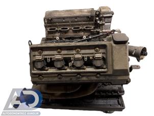 Gebruikte Kleppendeksel BMW 5 serie (E39) 535i 32V Prijs € 74,99 Margeregeling aangeboden door Autodemontage Aandijk