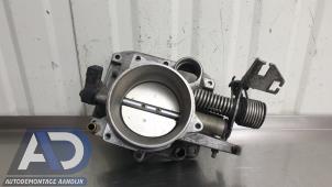 Gebruikte Gasklephuis BMW 5 serie (E39) 535i 32V Prijs € 49,99 Margeregeling aangeboden door Autodemontage Aandijk