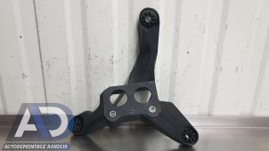 Gebruikte Steun (diversen) Mini Mini (F56) 1.5 12V Cooper Prijs € 14,99 Margeregeling aangeboden door Autodemontage Aandijk