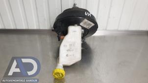 Gebruikte Rembooster Peugeot 208 I (CA/CC/CK/CL) 1.2 12V e-THP PureTech 110 Prijs € 49,99 Margeregeling aangeboden door Autodemontage Aandijk