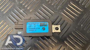 Gebruikte Antenne Versterker Peugeot 208 I (CA/CC/CK/CL) 1.2 12V e-THP PureTech 110 Prijs € 19,99 Margeregeling aangeboden door Autodemontage Aandijk