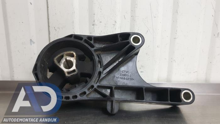 Gebruikte Motorrubber Opel Astra J GTC (PD2/PF2) 1.7 CDTi 16V ecoFLEX 110 Prijs € 24,99 Margeregeling aangeboden door Autodemontage Aandijk