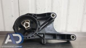 Gebruikte Motorsteun Opel Astra J GTC (PD2/PF2) 1.7 CDTi 16V ecoFLEX 110 Prijs € 24,99 Margeregeling aangeboden door Autodemontage Aandijk