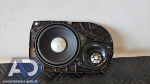 Gebruikte Speaker BMW 5 serie Touring (F11) 535d 24V Prijs € 74,99 Margeregeling aangeboden door Autodemontage Aandijk