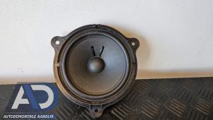 Gebruikte Luidspreker Renault Twingo III (AH) 1.0 SCe 65 12V Prijs € 19,99 Margeregeling aangeboden door Autodemontage Aandijk