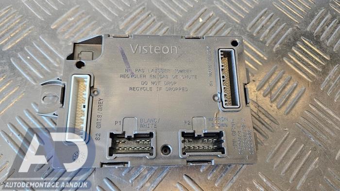 Computer Body Control van een Renault Twingo III (AH) 1.0 SCe 65 12V 2024