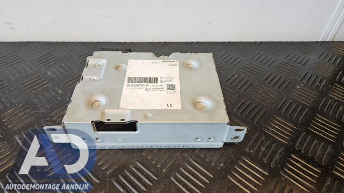 Gebruikte Radio Opel Corsa F (UB/UH/UP) 1.5 CDTI 100 Prijs € 299,99 Margeregeling aangeboden door Autodemontage Aandijk