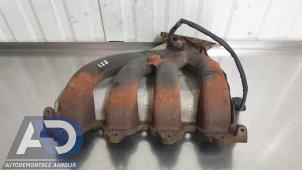 Gebruikte Uitlaatspruitstuk Renault Laguna II (BG) 2.0 16V Prijs € 39,99 Margeregeling aangeboden door Autodemontage Aandijk