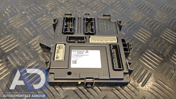 Gebruikte Module Bodycontrol Dacia Jogger 1.0 TCe 110 12V Prijs € 79,99 Margeregeling aangeboden door Autodemontage Aandijk