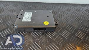 Gebruikte Bluetooth module Volkswagen Passat Variant (3C5) 2.0 TDI 16V 140 4Motion Prijs € 49,99 Margeregeling aangeboden door Autodemontage Aandijk