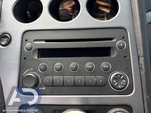 Gebruikte Radio CD Speler Alfa Romeo 159 (939AX) 2.4 JTDm 20V Prijs € 74,99 Margeregeling aangeboden door Autodemontage Aandijk
