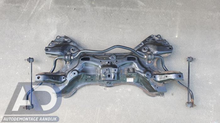 Usados Subframe Honda Insight (ZE2) 1.3 16V VTEC Precio € 79,99 Norma de margen ofrecido por Autodemontage Aandijk