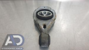 Gebruikte Versnellingsbak Steun Renault Grand Scénic III (JZ) 1.4 16V TCe 130 Prijs € 24,99 Margeregeling aangeboden door Autodemontage Aandijk