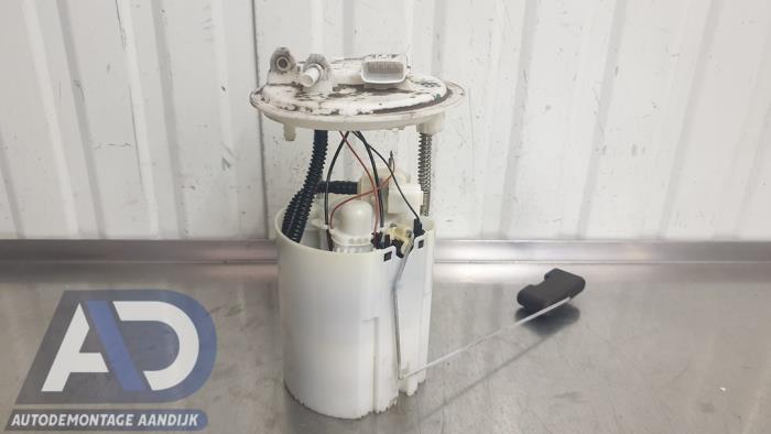 Gebruikte Tank element Pomp Renault Grand Scénic III (JZ) 1.4 16V TCe 130 Prijs € 49,99 Margeregeling aangeboden door Autodemontage Aandijk