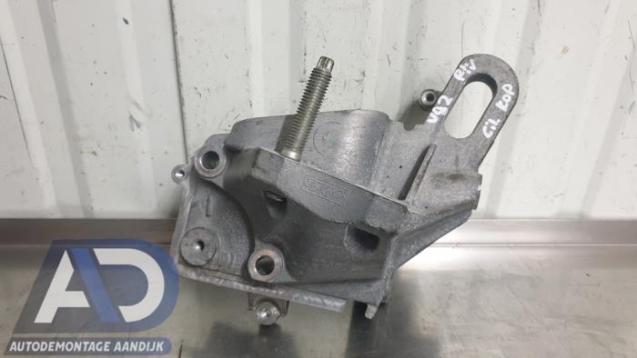 Gebruikte Motorrubber Ford Focus 3 Wagon 1.6 Ti-VCT 16V 105 Prijs € 34,99 Margeregeling aangeboden door Autodemontage Aandijk