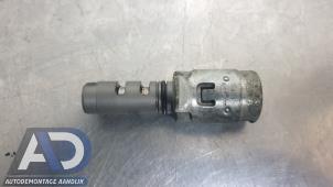 Gebruikte Nokkenas Sensor Ford Focus 3 Wagon 1.6 Ti-VCT 16V 105 Prijs € 49,99 Margeregeling aangeboden door Autodemontage Aandijk