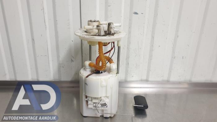 Gebruikte Tank element Pomp Hyundai i10 (B5) 1.0 12V Prijs € 39,99 Margeregeling aangeboden door Autodemontage Aandijk