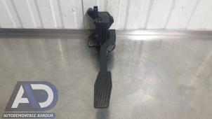 Gebruikte Sensor Gaspedaalpositie Opel Corsa C (F08/68) 1.2 16V Prijs € 19,99 Margeregeling aangeboden door Autodemontage Aandijk