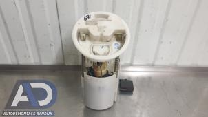 Gebruikte Tank element Pomp Mercedes C Combi AMG (S203) 5.4 C-55 AMG V8 24V Prijs € 124,99 Margeregeling aangeboden door Autodemontage Aandijk