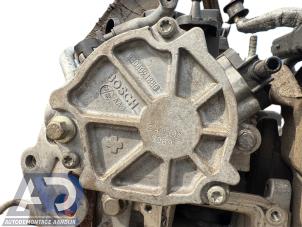 Gebruikte Vacuumpomp (Diesel) Volvo V40 (MV) 1.6 D2 Prijs € 34,99 Margeregeling aangeboden door Autodemontage Aandijk