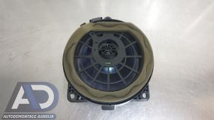 Gebruikte Luidspreker Mercedes C Combi AMG (S203) 5.4 C-55 AMG V8 24V Prijs € 39,99 Margeregeling aangeboden door Autodemontage Aandijk