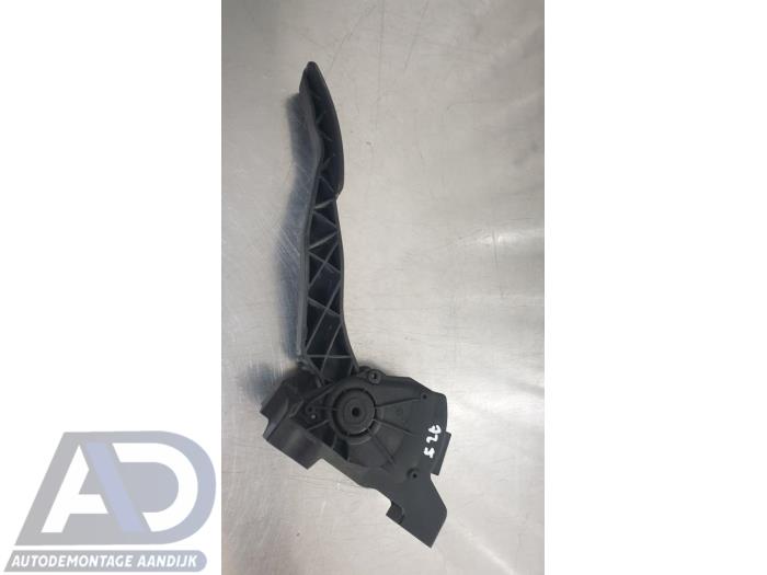 Gaspedaalpositie Sensor van een Mitsubishi Colt (Z2/Z3) 1.3 16V 2007