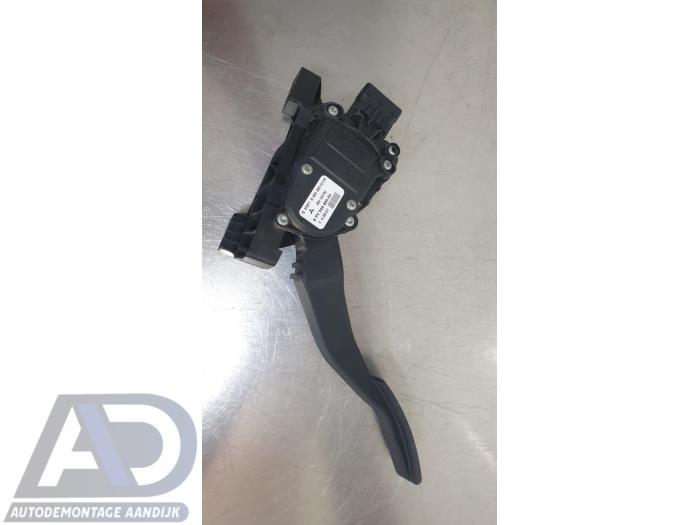 Gaspedaalpositie Sensor van een Mitsubishi Colt (Z2/Z3) 1.3 16V 2007