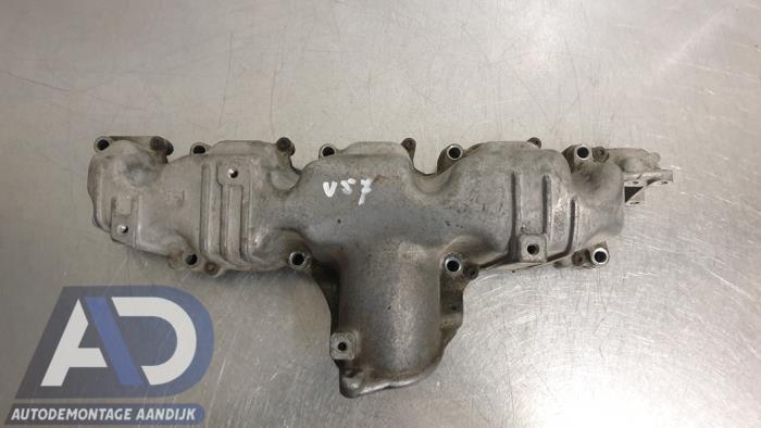 Gebruikte Spruitstuk Inlaat Audi A4 (B8) 2.0 TDI 16V Prijs € 74,99 Margeregeling aangeboden door Autodemontage Aandijk