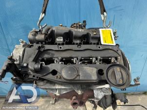 Gebruikte Kleppendeksel Audi A4 Avant (B8) 2.0 TDI 16V Prijs € 39,99 Margeregeling aangeboden door Autodemontage Aandijk